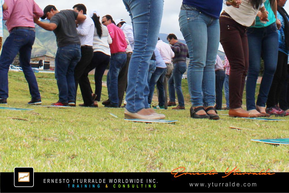 Experiencias transformadoras de Team Bonding para fortalecer relaciones y vínculos profesionales