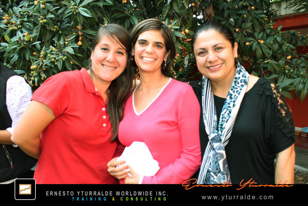 Talleres de Cuerdas Bajas | Ernesto Yturralde, facilitador experiencial, Team Building