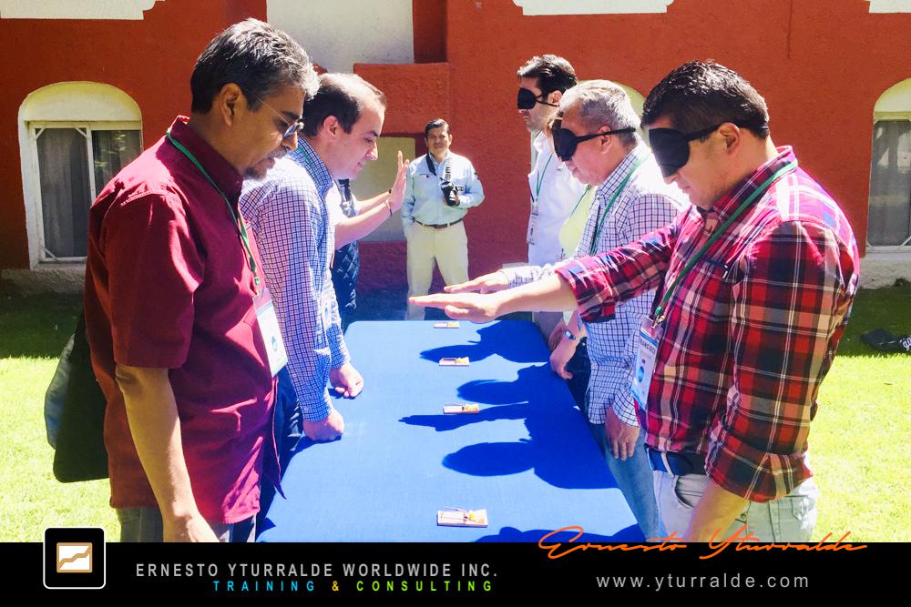 Team Building Perú | Integración de colaboradores con dinámicas de cuerdas bajas